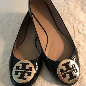 Tory Burch Navy flats